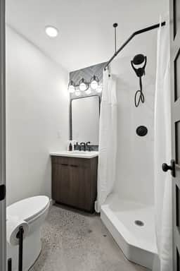 NE 23rd 2 (925) - Image 4