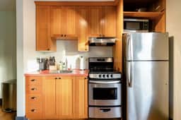 SE 25th [Towers] (1414) - Image 3
