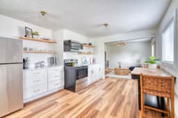 SE Milwaukie 8 (4335) - Image 3