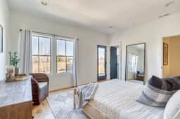 NE 56th (512) Small - Image 3