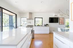 NW Northrup 1 (1616) Small