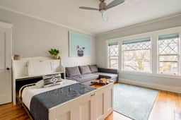 SE 26th 4 (911) - Image 5