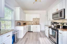 NE Beech (315 & 317) - Image 3