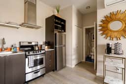SE 19th [Asylum] 303 (1428)