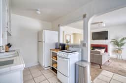 * SE Holgate (2829) *