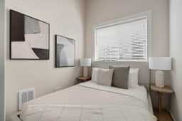 NW 19th [NORM] 7 (1415) - Image 3