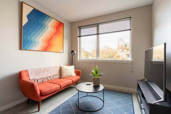 SE 19th [Asylum] 204 (1428) - Image 1
