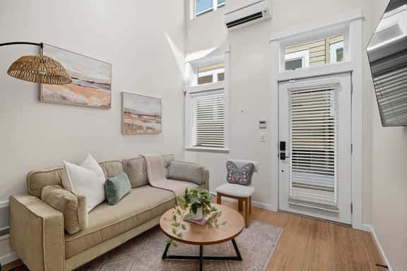 NW 19th [NORM] 3 (1415) - Image 1