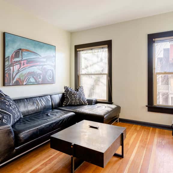 SE 25th [Towers] 3 (1426) - Image 1