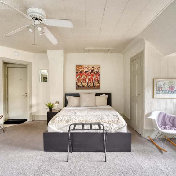 SE Oak 4 (1235) - Image 1