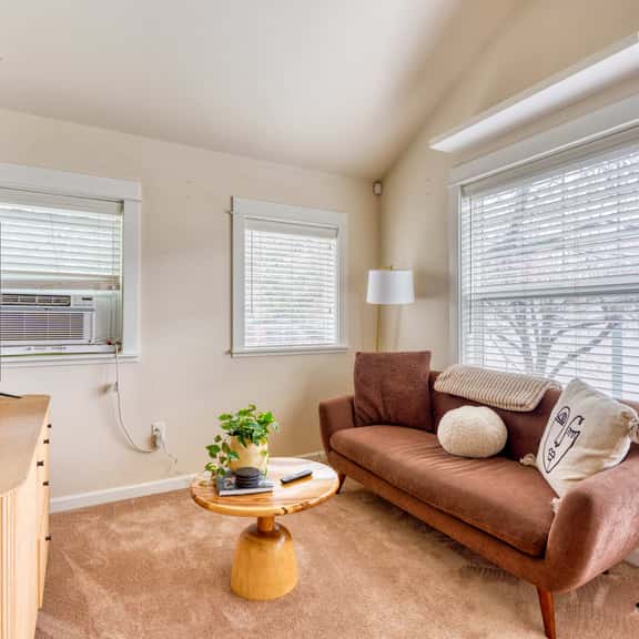 NW 19th [NORM] 11 (1415) - Image 1