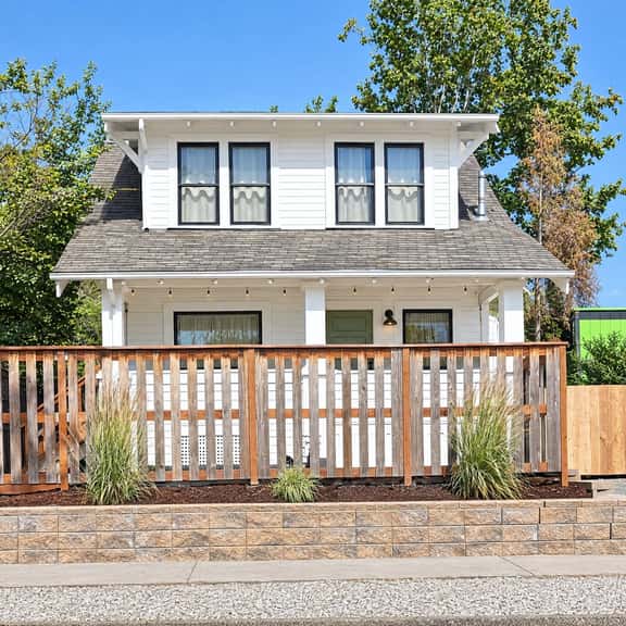 SE 24th (3324) - Image 1