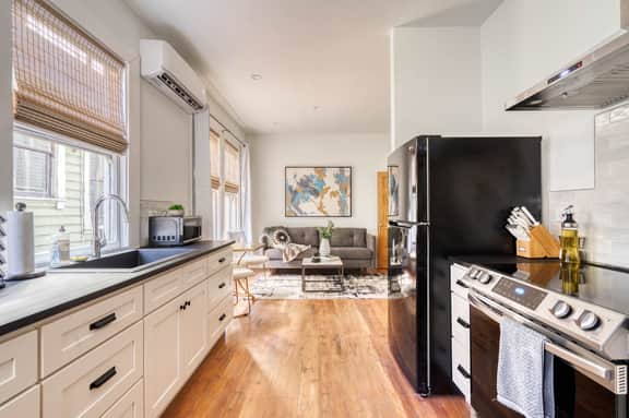 NW 23rd [Pomeroy] (2311) - Image 3