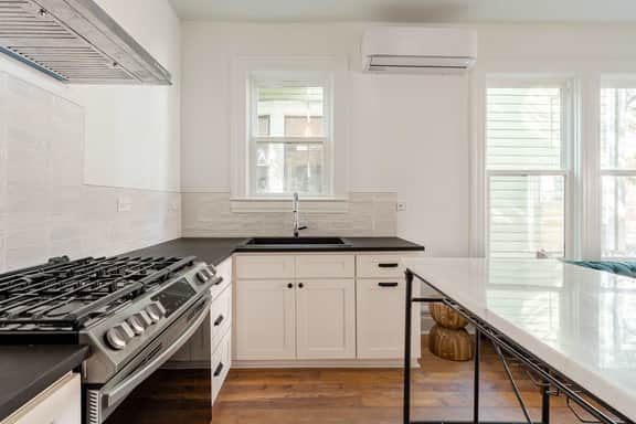 NW 23rd [Pomeroy] (1607)