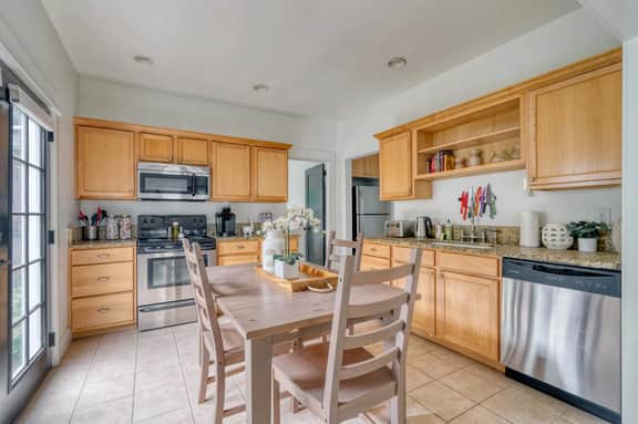 SE Belmont 2 (915) - Image 3