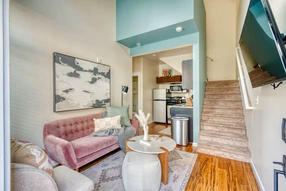 NW 19th [NORM] 2 (1415) - Image 2