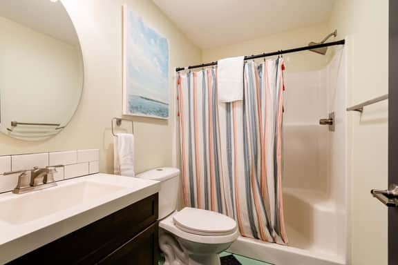 SE 25th [Towers] (1414) - Image 4