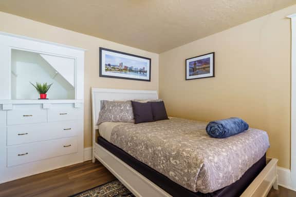 SE Cesar Chavez A (1613) - Image 4