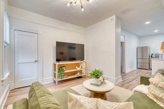 SE 12th 3 (1025)