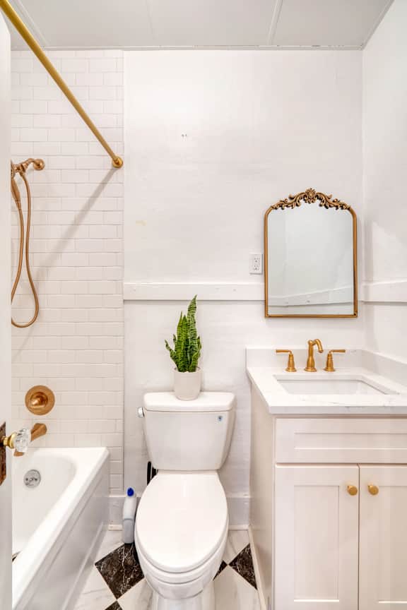 SE 12th 1 (1025) - Image 3