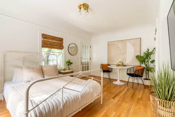 SE Sherman 2 (1028) - Image 5