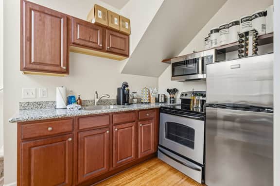 NW 19th [NORM] 8 (1415)