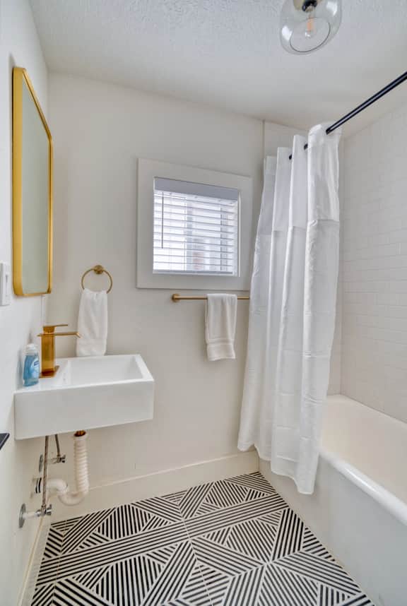 SE Milwaukie 5 (4335) - Image 4