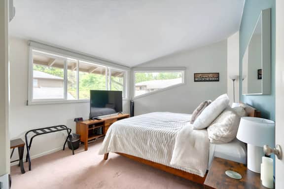 E Fairway (68670) - Image 5