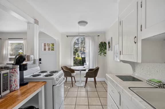 * SE Holgate (2829) * - Image 3