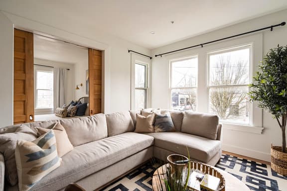 NW 23rd [Pomeroy] (1603 & 1605) - Image 1