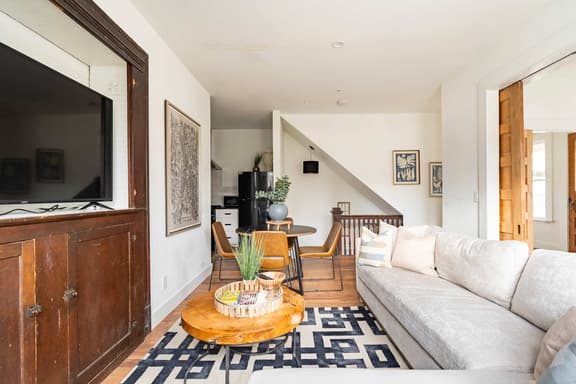 NW 23rd [Pomeroy] (1603 & 1605)