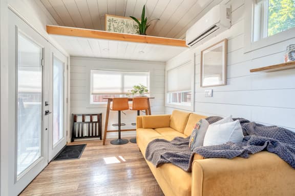 NE 27th TH3 (5011) - Image 1