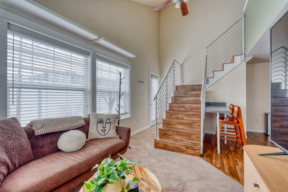 NW 19th [NORM] 11 (1415)